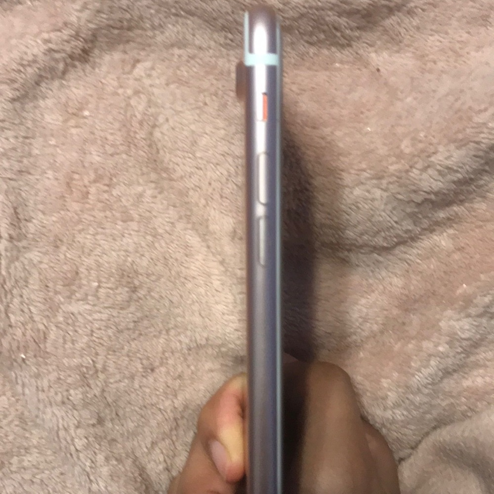 IPHONE 7+ - Picture 4 of 4